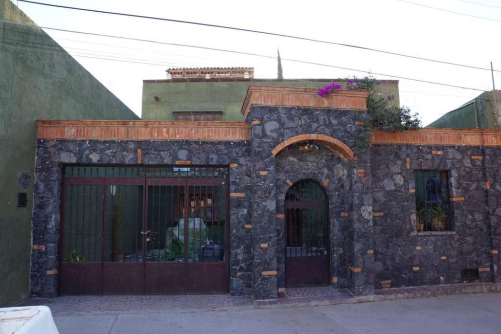 The Louis - Colonial Style House in San Miguel De Allende