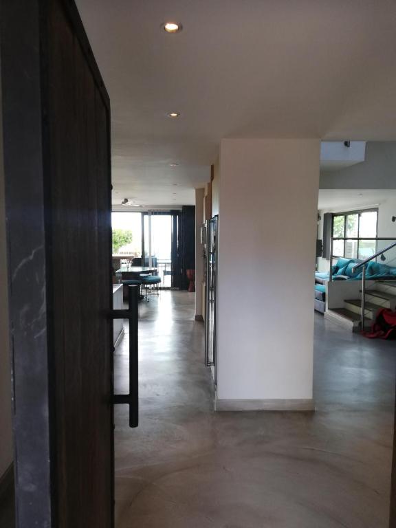Postel nebo postele na pokoji v ubytování KEHA PROPERTIES