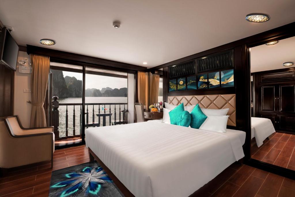 Alisa Premier Cruise - Suite Familiar Que Conecta El Balcón Privado