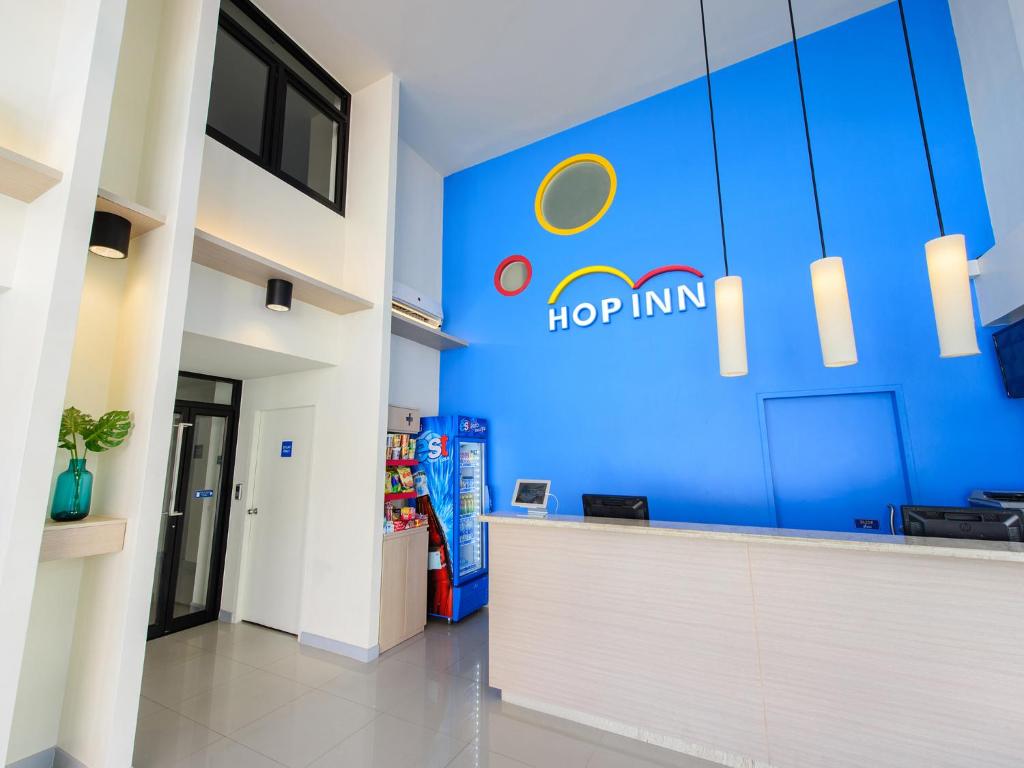 HOP INN Phuket Old Town - Resim 10