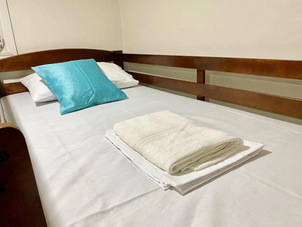 Postel nebo postele na pokoji v ubytování RQS Hostel