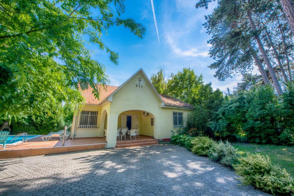 Zita Ház 8600 Siófok, Damjanich utca 31 kép - 1