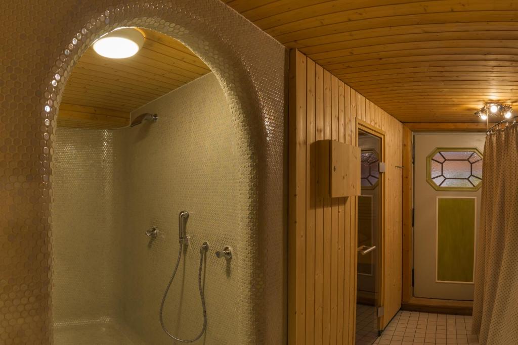 Koupelna v ubytování Hotel Ehrenreich