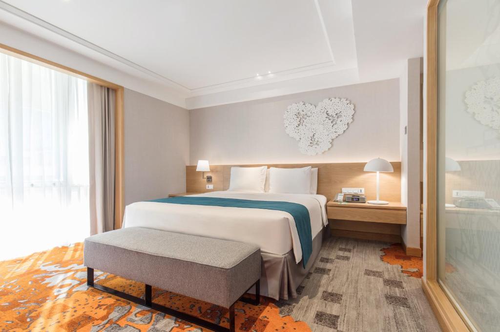 Holiday Inn Bangkok An Ihg Hotel Bangkok Updated 21 Prices Holiday Inn Bangkok An Ihg Hotel Bangkok Updated 21 Prices
