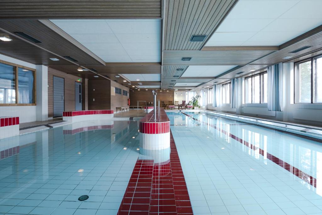 Bazén v ubytování Lapland Hotels Hetta nebo v jeho okolí