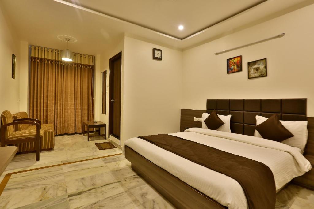 Gallery image of Hotel Kamran Palace in Ahmedabad
