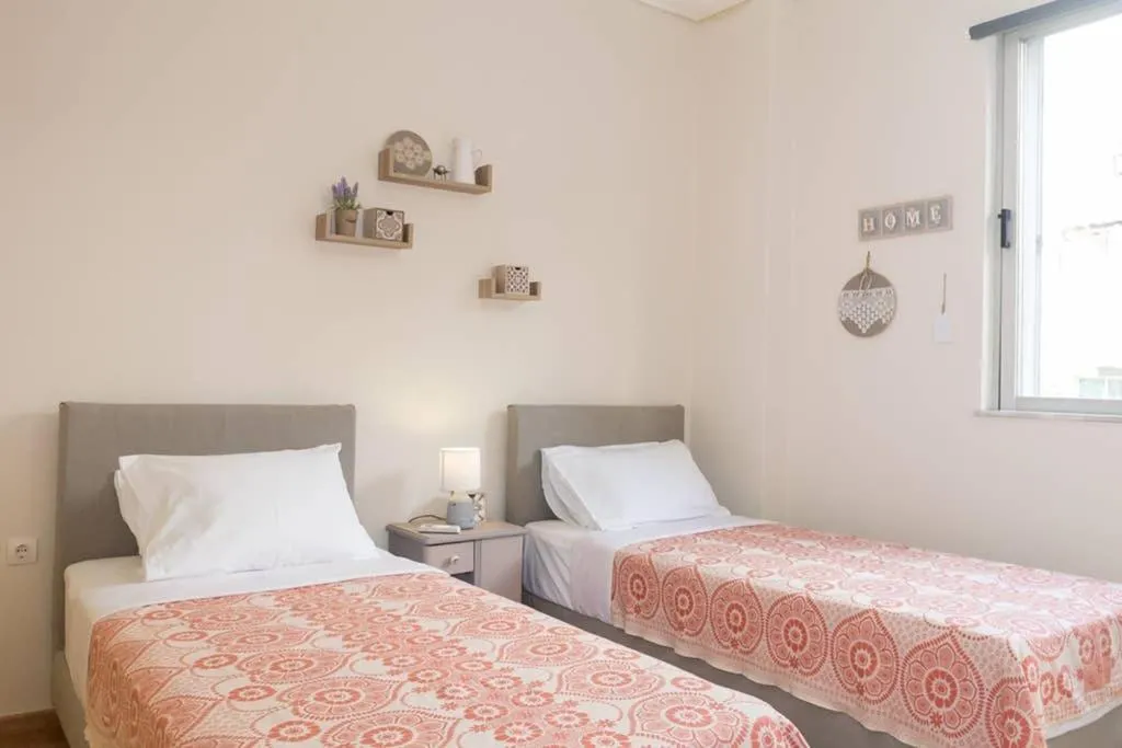 Charming Apartment under Acropolis-8MIN from metro, Athens, Greece