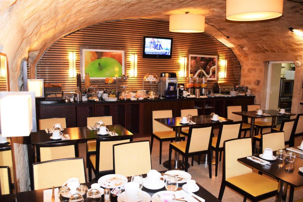 Folkestone Opéra - Resim 20