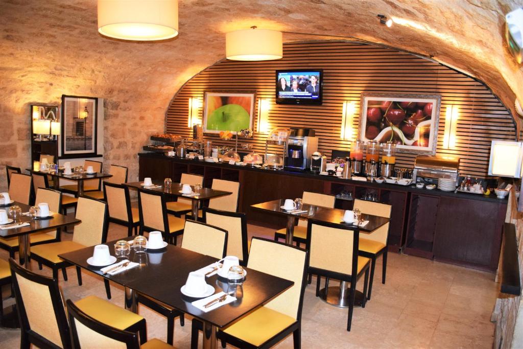 Folkestone Opéra - Resim 4