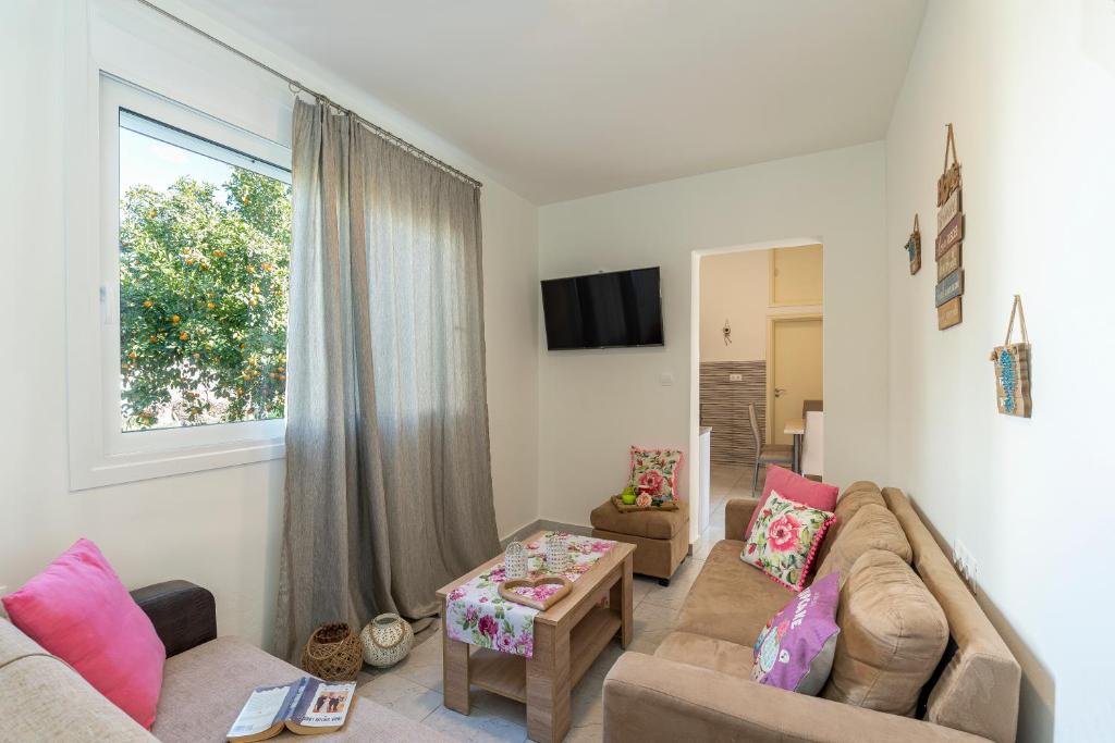 Gallery image of Sweet Home Kremasti in Kremasti