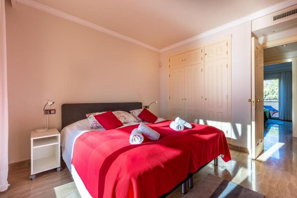 Postel nebo postele na pokoji v ubytování Sierra Blanca, Marbella