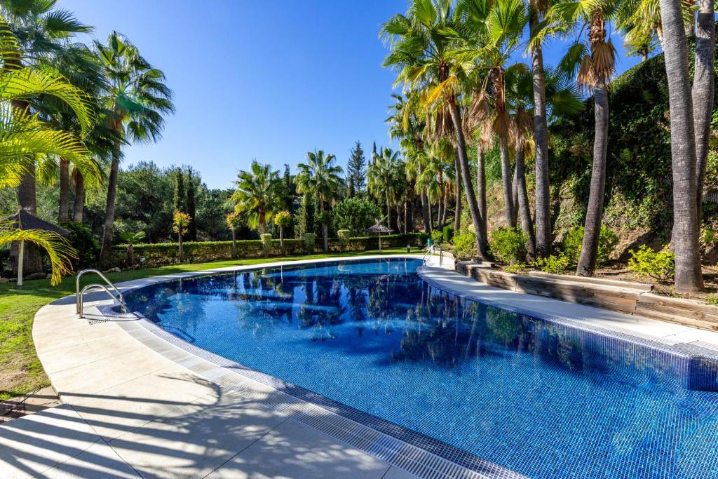 Bazén v ubytování Sierra Blanca, Marbella nebo v jeho okolí