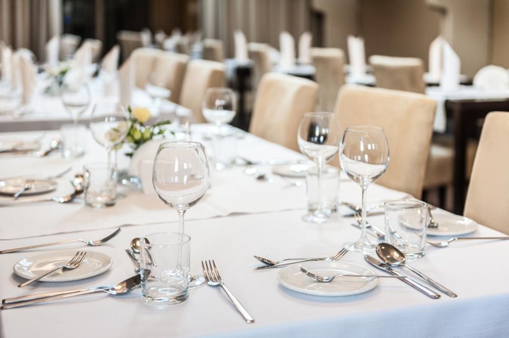 Restauracja lub miejsce do jedzenia w obiekcie Hotel Lazur SPA & Conference