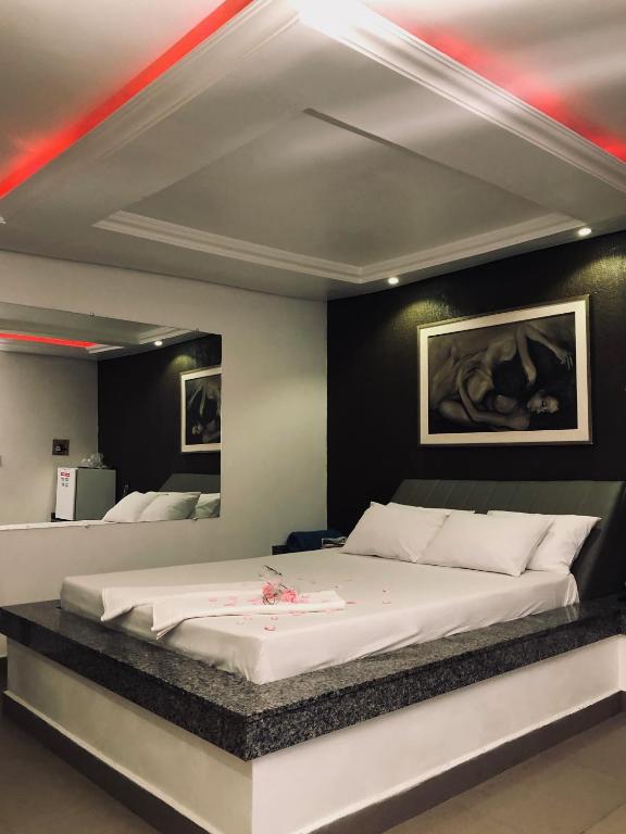  Motel Anonimus