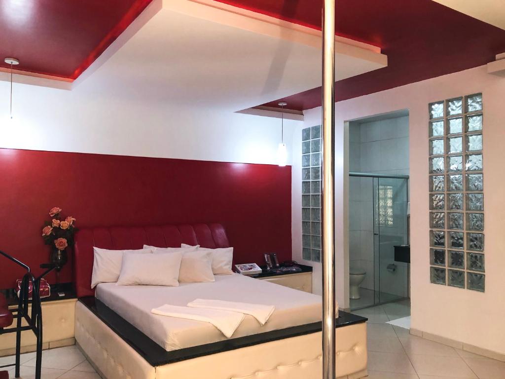  Motel Anonimus