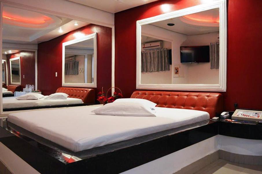  Motel Anonimus