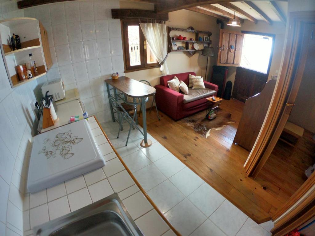 Ñeros de Següencu - Wohnung Mit Einem Schlafzimmer (2 Erwachsene)