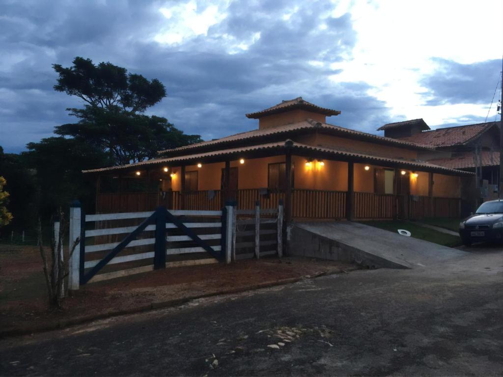  Casa nas margens do São Francisco em Vargem Bonita-MG