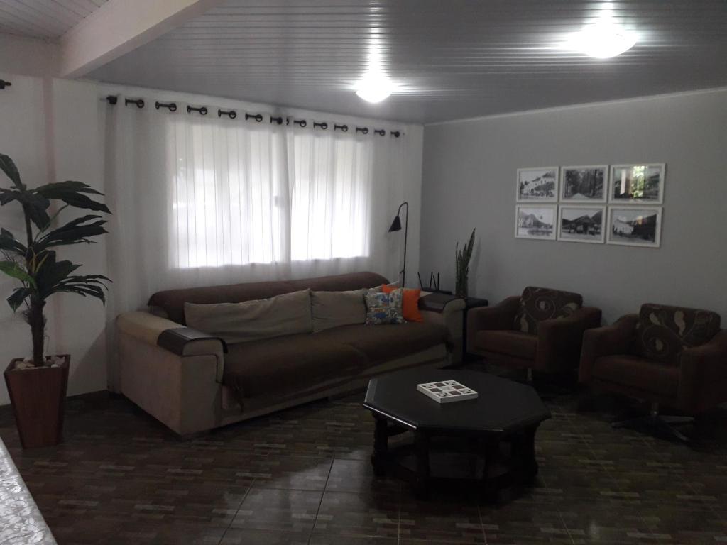  Casa ampla com vista para as montanhas