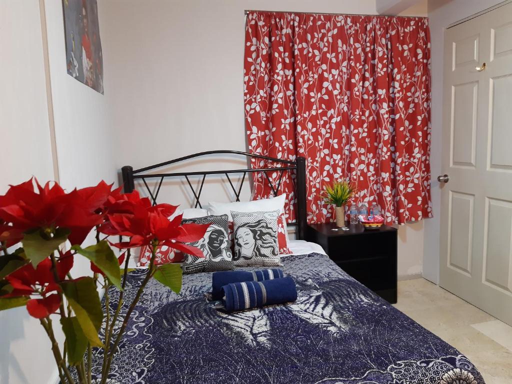 Postel nebo postele na pokoji v ubytování Alameda House