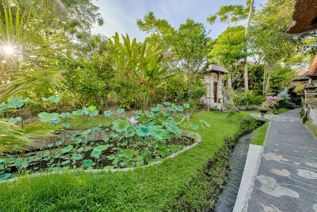 Zahrada ubytování Alam Jiwa Ubud