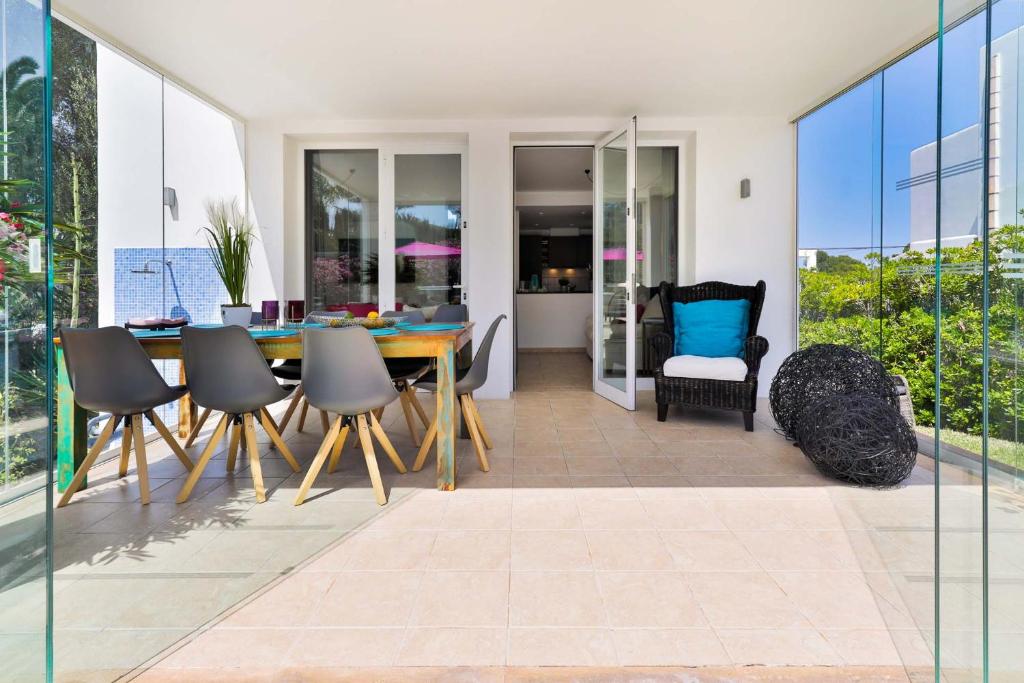 Balkón nebo terasa v ubytování Villa LUMI-Oleanda 8 Pers am Yachthafen Cala d' Or