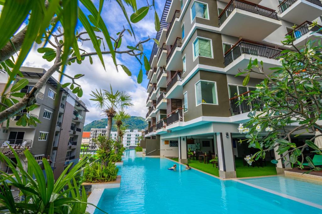 Bazén v ubytování Andakira Hotel - SHA Extra Plus nebo v jeho okolí