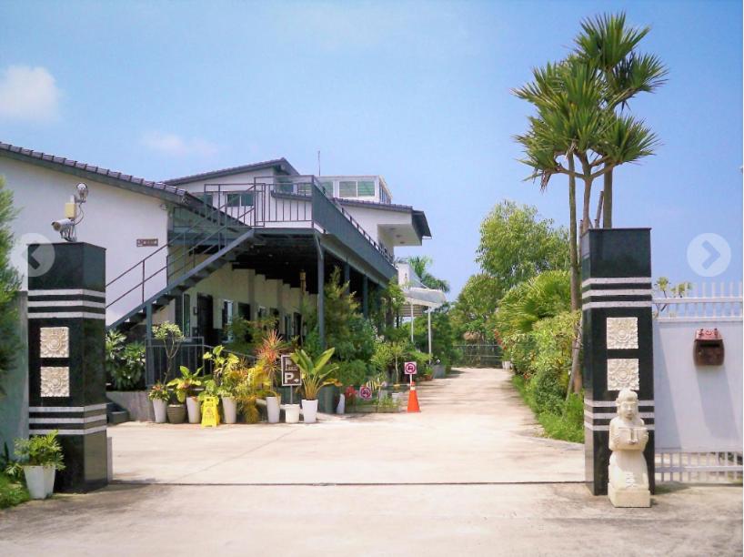 Zahrada ubytování Palm Island B&B