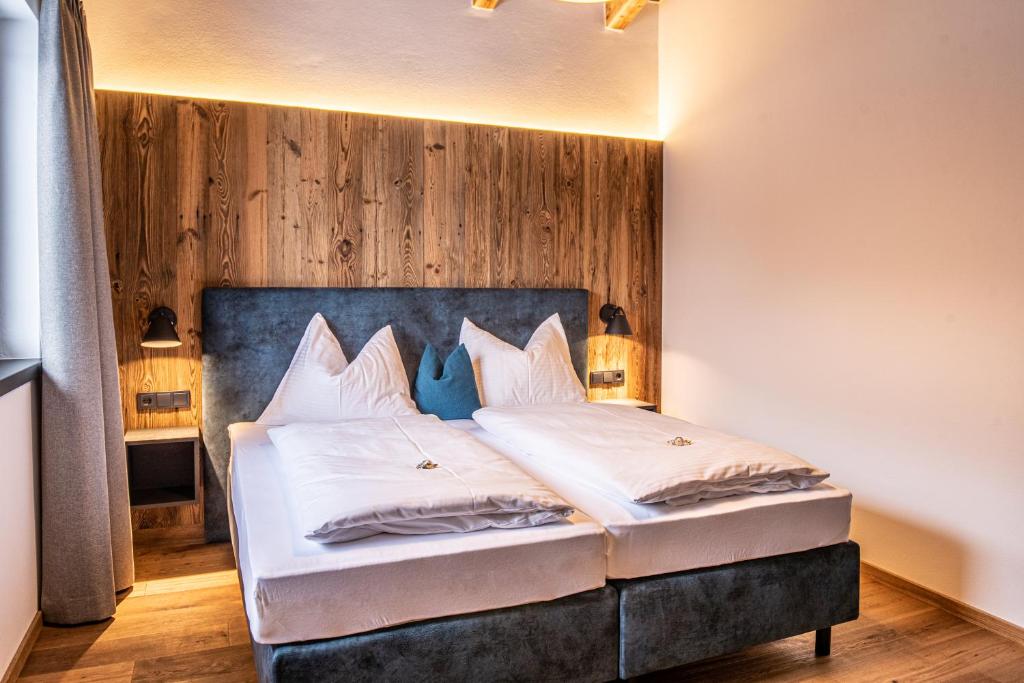 Posteľ alebo postele v izbe v ubytovaní Chalet's DAS DORF