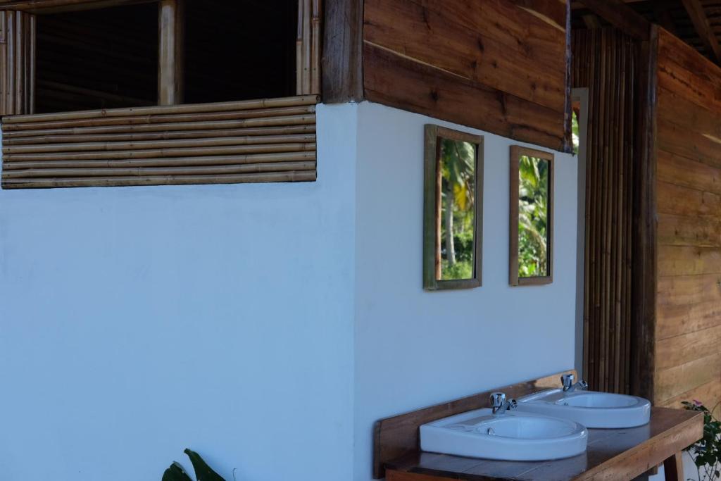 Fotografie z fotogalerie ubytování Palayan Paradise Huts v destinaci San Vicente