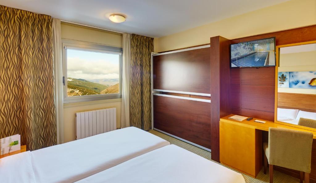 Hotel & Spa La Collada - Family Room (2 Adults + 2 Children)
