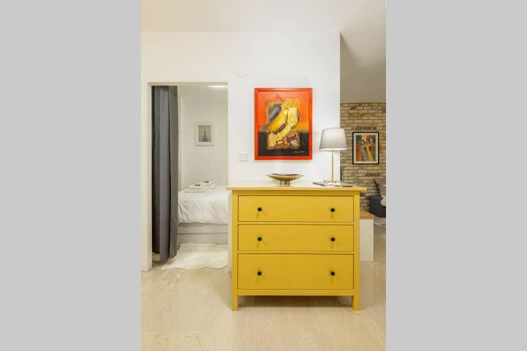 Fotografia z galérie ubytovania Spacious stylish studio up to 4ppl close to centre v Solúne