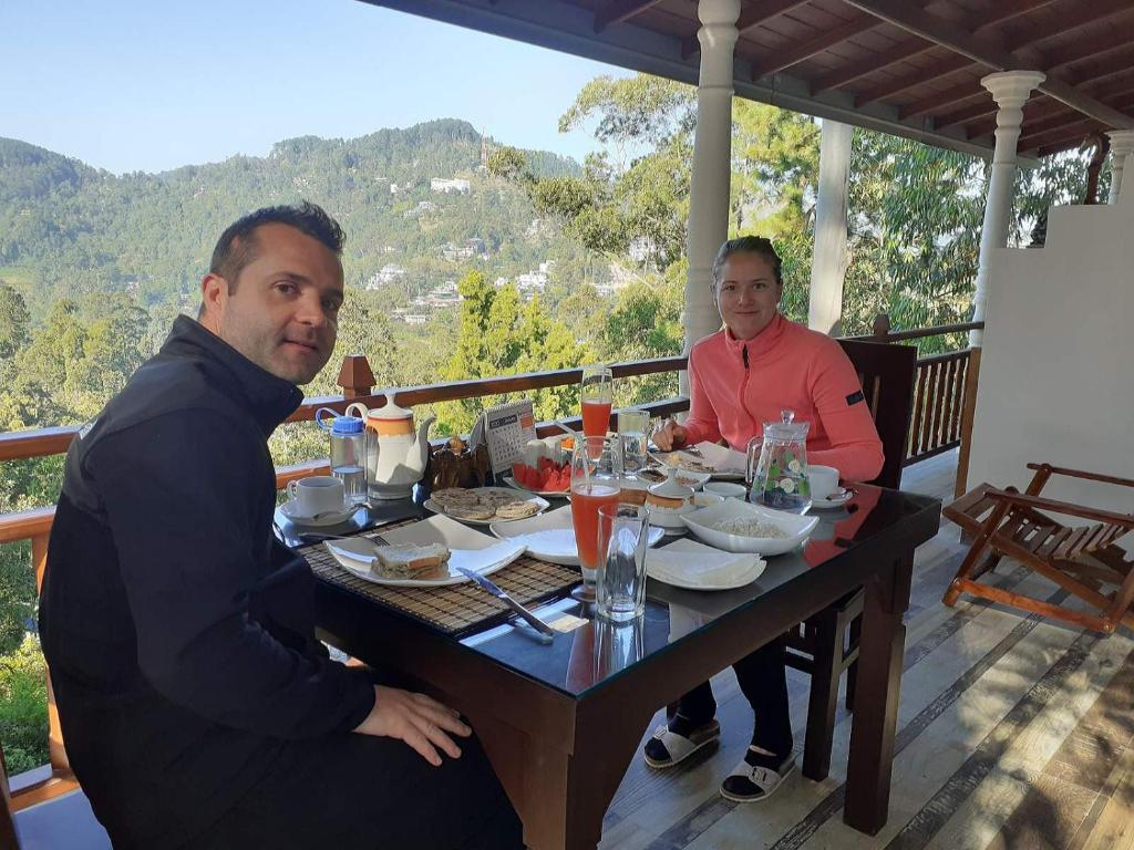 Ella Hillsite View - 13