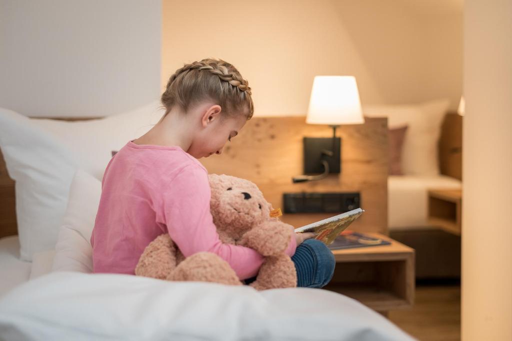 TV a/nebo společenská místnost v ubytování Hotel Obermaier