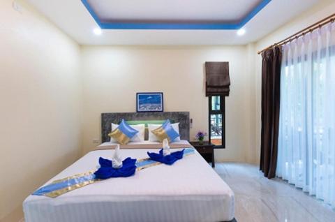 Fotografie z fotogalerie ubytování The Sun Long Beach Resort v destinaci Ko Lanta