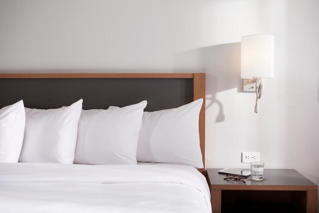 
Queen Room with Two Queen Beds - Second Floor
