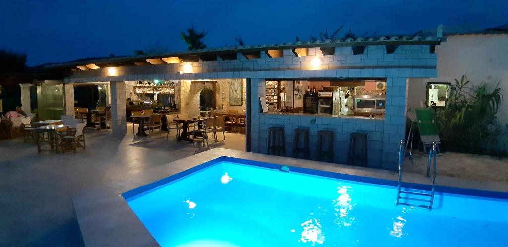 The swimming pool at or close to Irides
