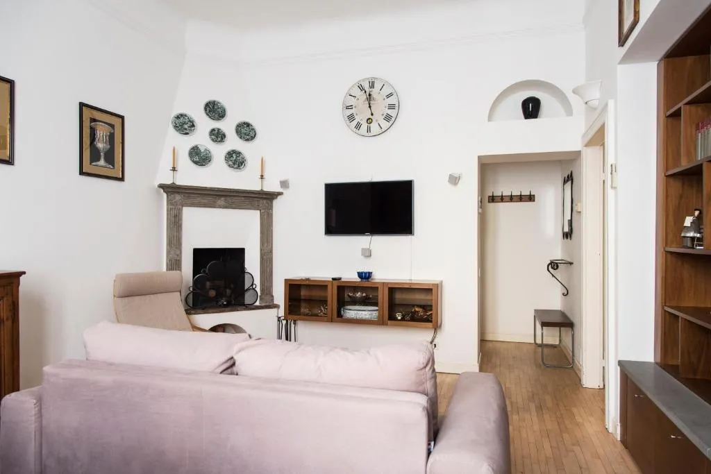 Attractive Apartment in Navigli Area, Comasina, Italy