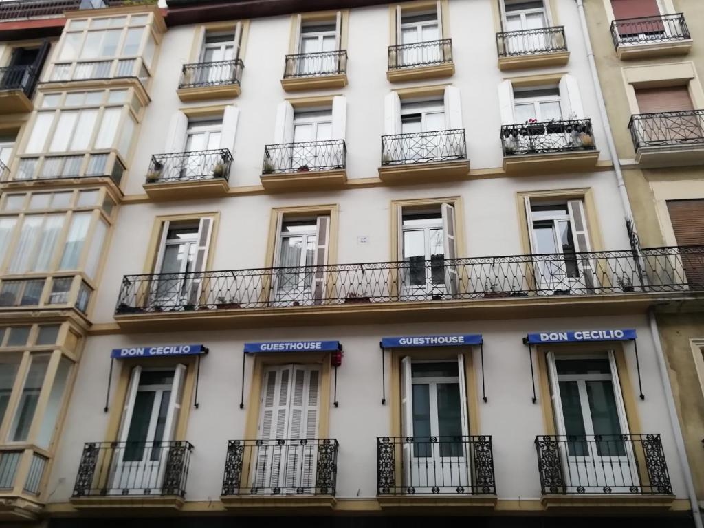 Don Cecilio Guesthouse (Centro), San Sebastian – Bijgewerkte ...
