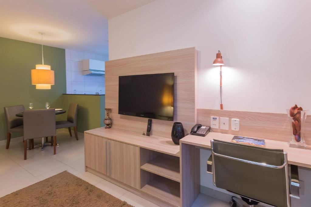  NOB2105 Excelente Flat em Boa Viagem com 2 quartos