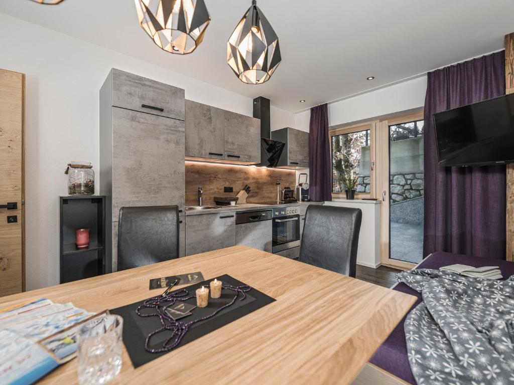 Kuchyň nebo kuchyňský kout v ubytování Apartklusiv Kaltenbach