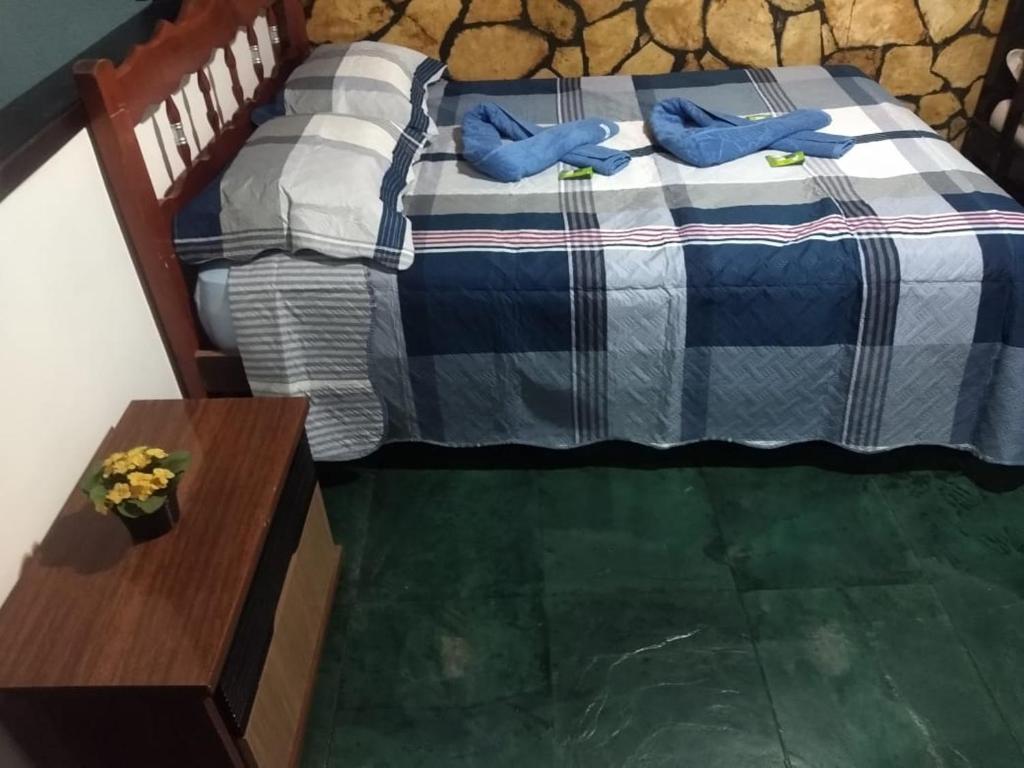  Suite compartilhada com piscina