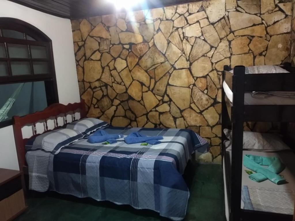  Suite compartilhada com piscina