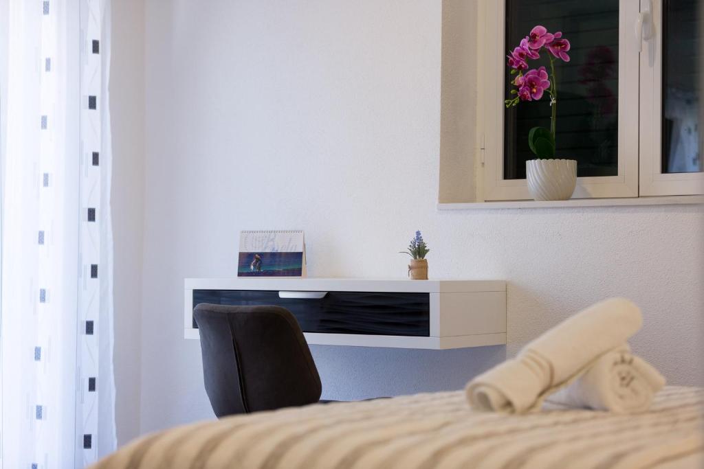 Posteľ alebo postele v izbe v ubytovaní Sedra Home