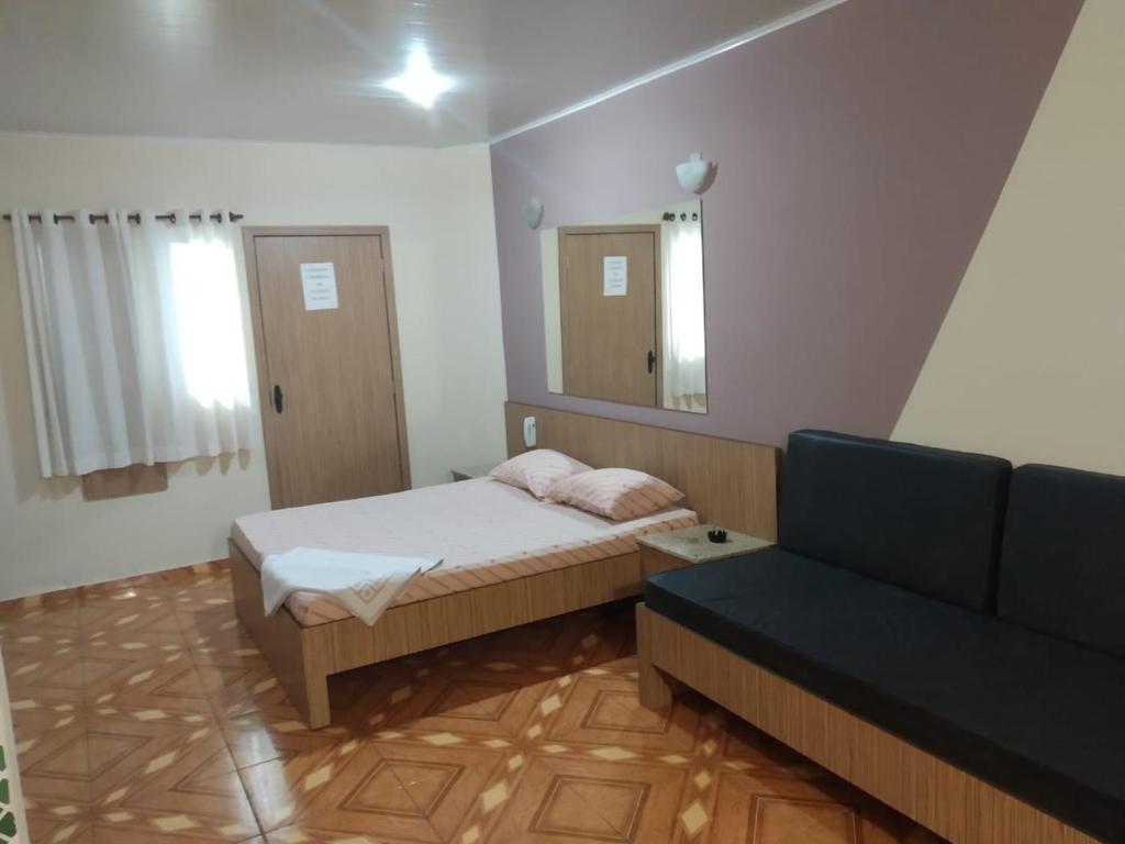  Spring Hotel