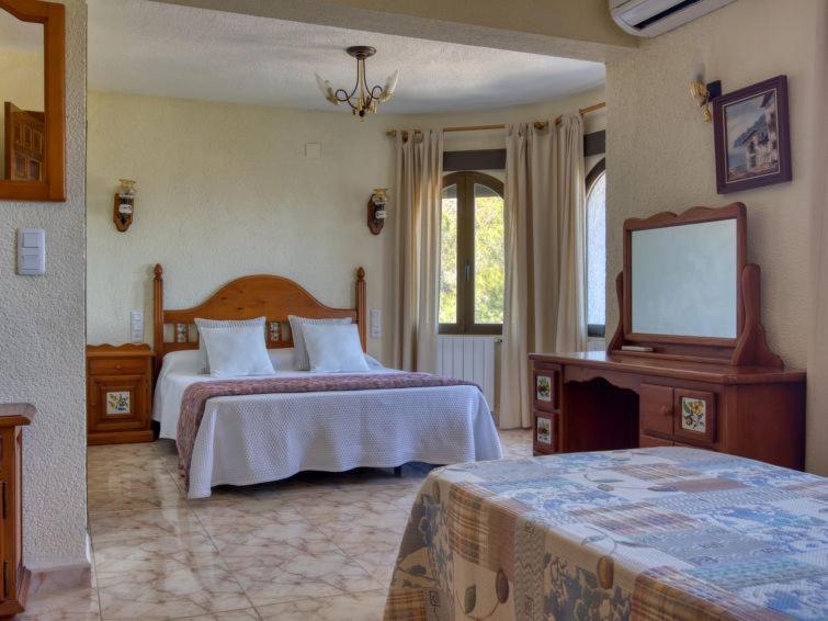 Postel nebo postele na pokoji v ubytování Seaview Villa Balcon al Mar Javea