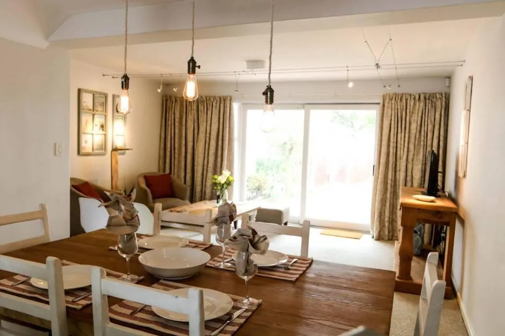 Woodbridge Self Catering House, Cape Town, South Africa
