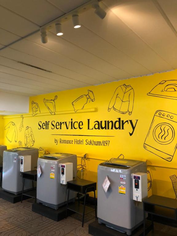 Romance Hotel Sukhumvit 97 - Resim 35