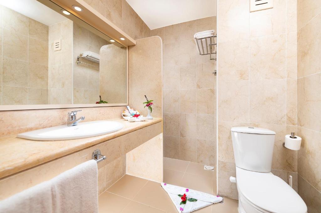 Three Corners Fayrouz Plaza Beach Resort - 11