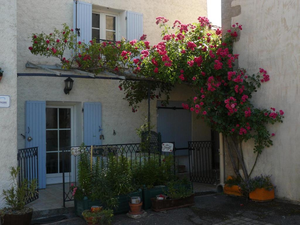 Gite La Grange Au Cœur De La Provence Chaffaut Lagremuse Updated 21 Prices